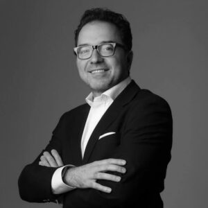 Alessandro Mastropasqua di Custom