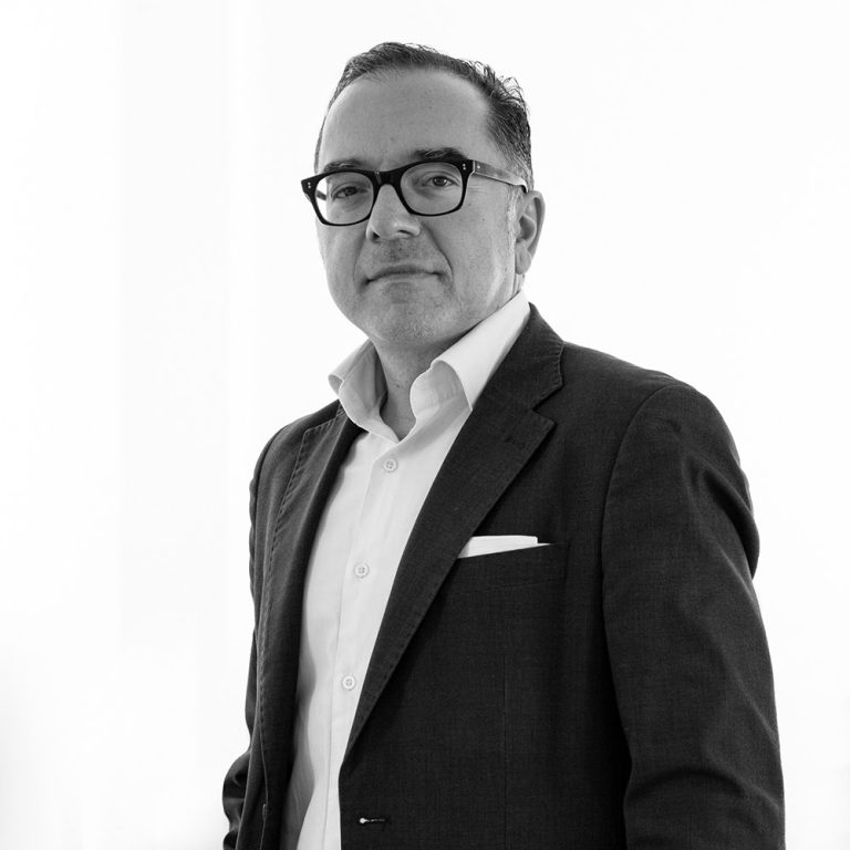 Alessandro Mastropasqua di Custom Group